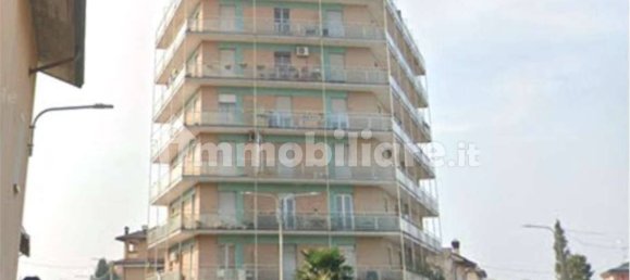 2 Schlafzimmer Wohnung in Busto Arsizio, Italy, Nr. 9775 34