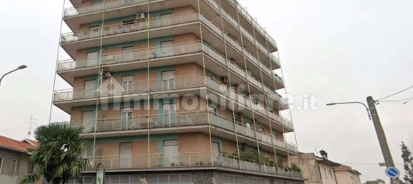 2 Schlafzimmer Wohnung in Busto Arsizio, Italy, Nr. 9775 15