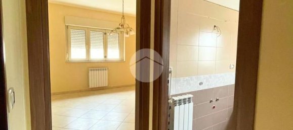 3 rooms Apartment in Palermo, Italy No. 39316 26