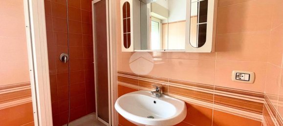 3 rooms Apartment in Palermo, Italy No. 39316 20