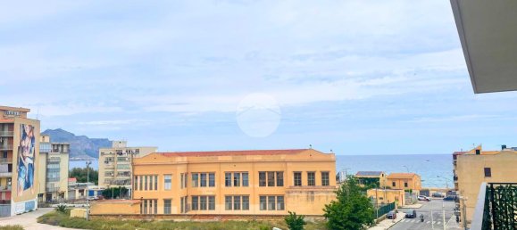 3 rooms Apartment in Palermo, Italy No. 39316 33