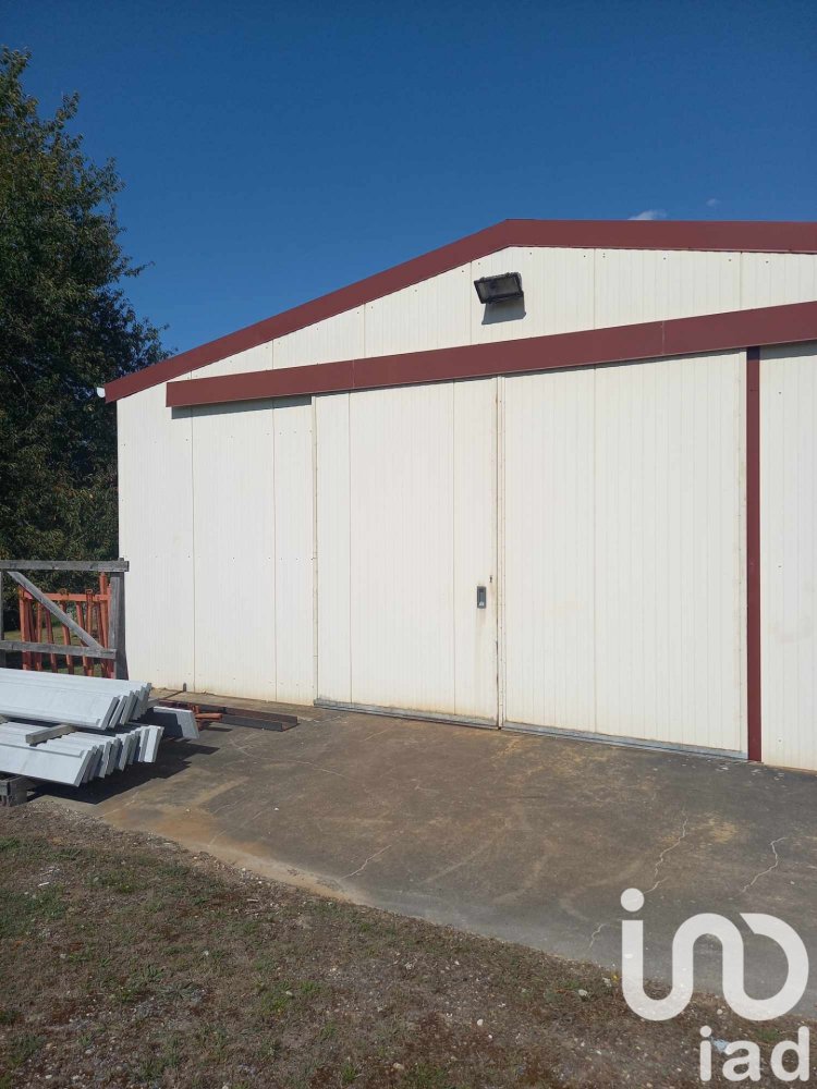 1 Schlafzimmer Gewerbliche Immobilie in Belleville-sur-Loire, France, Nr. 246636