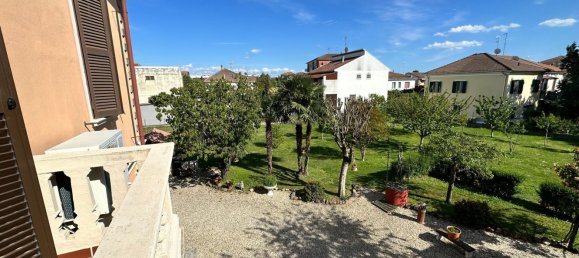 10-salle Villa à Alessandria, Italy No. 79094 37