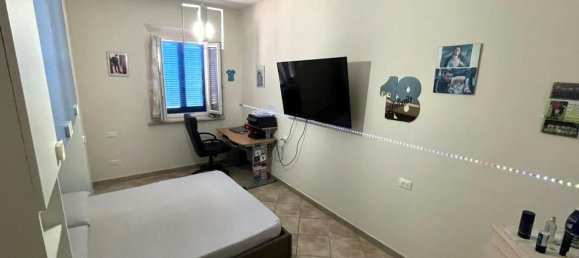 4 rooms Duplex in Ponsacco, Italy No. 18268 5