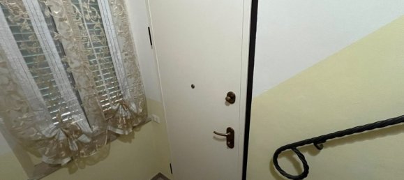 4 rooms Duplex in Ponsacco, Italy No. 18268 16