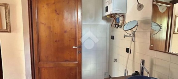5 rooms House in Cascina, Italy No. 47635 17
