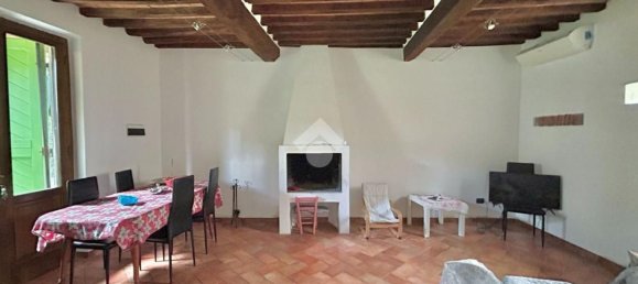 5 rooms House in Cascina, Italy No. 47635 11