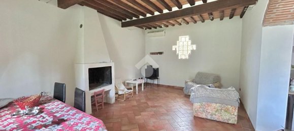 5 rooms House in Cascina, Italy No. 47635 10
