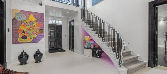 9 غرف نوم منزل في London, United Kingdom رقم 5327 4