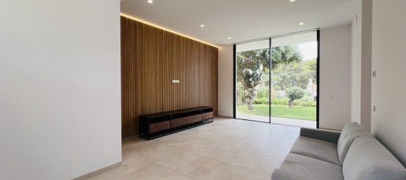 4 bedrooms Villa in Santa Ponsa, Spain No. 14647 13