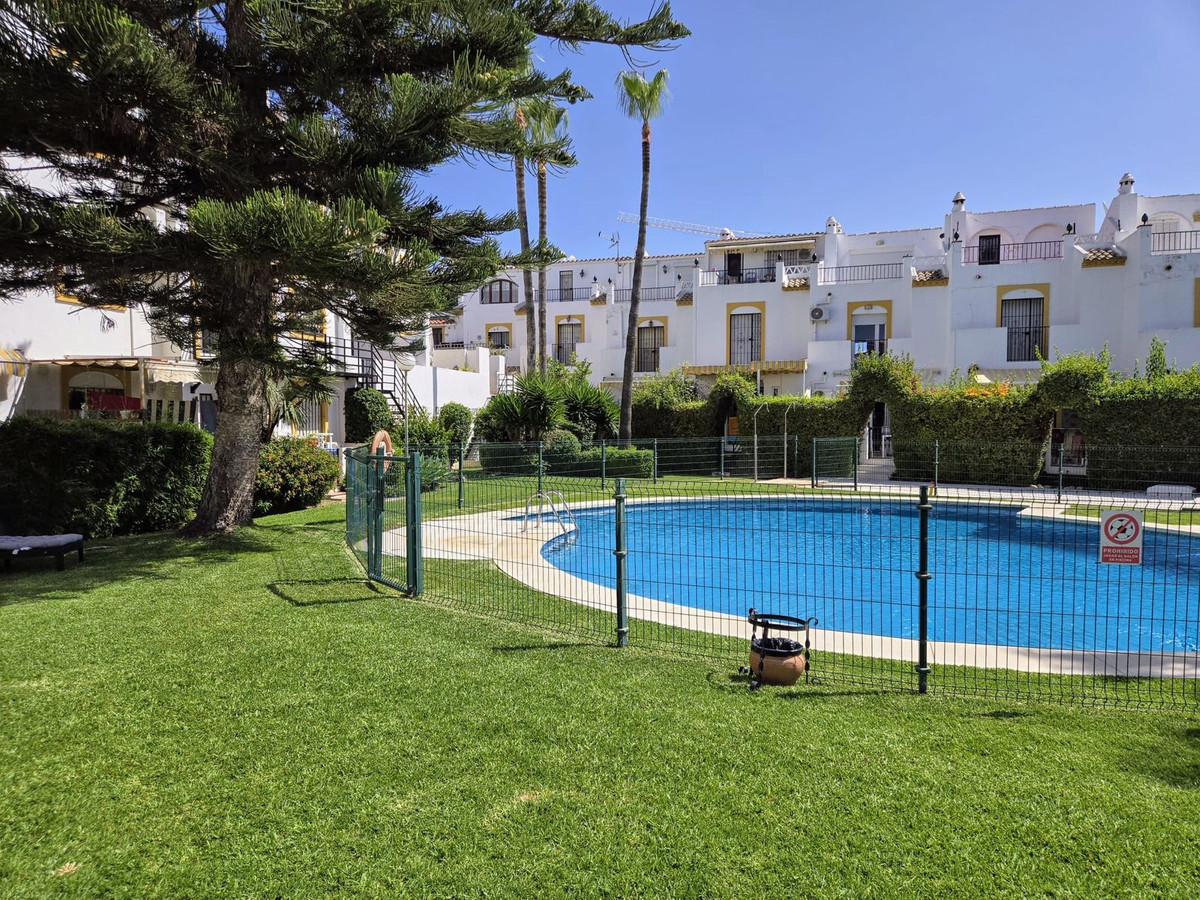 4 bedrooms Townhouse in Torremolinos, Spain No. 146635