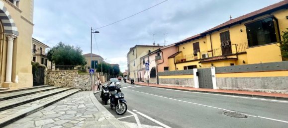 Garagem de 1 divisão em Imperia, Italy N.º 154792 3