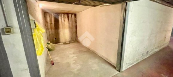 Garagem de 1 divisão em Imperia, Italy N.º 154792 11