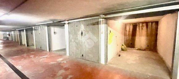 Garagem de 1 divisão em Imperia, Italy N.º 154792 9