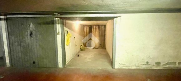 Garagem de 1 divisão em Imperia, Italy N.º 154792 7