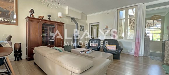 3 bedrooms House in Puisseguin, France No. 100913 6