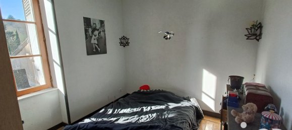 Moradia em banda T4 em Saint-Loup-Lamaire, France N.º 110605 7