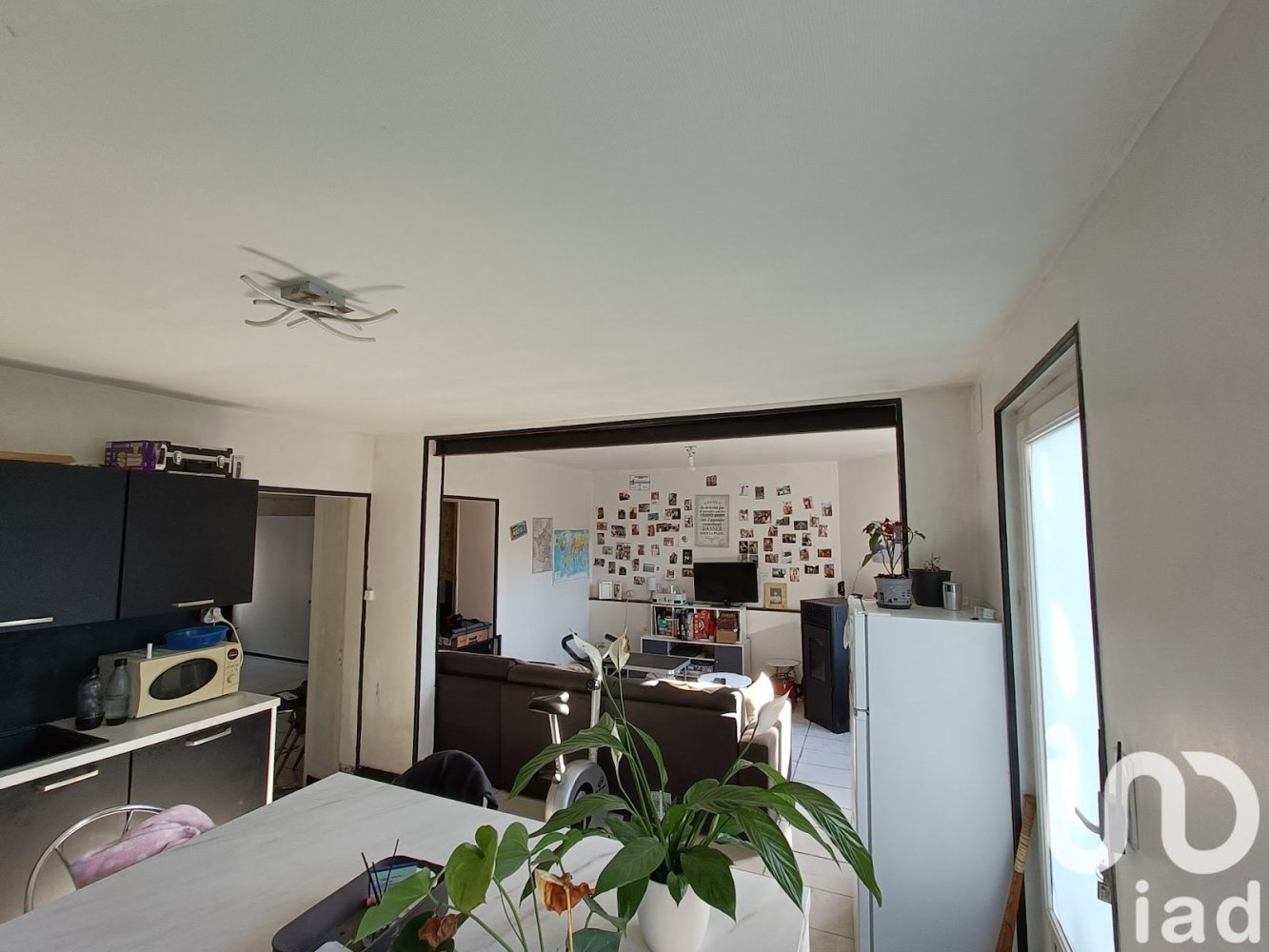 Moradia em banda T4 em Saint-Loup-Lamaire, France N.º 110605