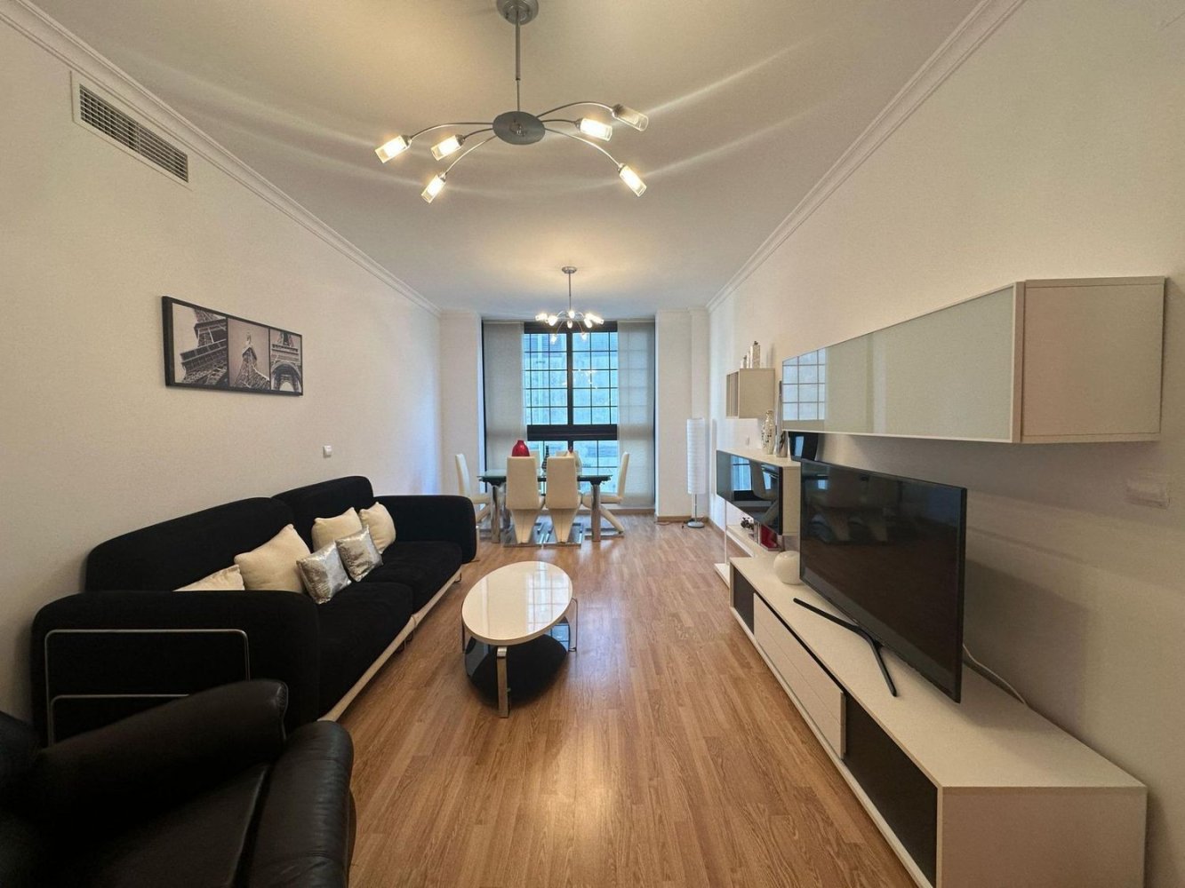 3 bedrooms Apartment in La Linea de la Concepcion, Spain No. 145789