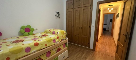 3 bedrooms Apartment in La Linea de la Concepcion, Spain No. 145789 12