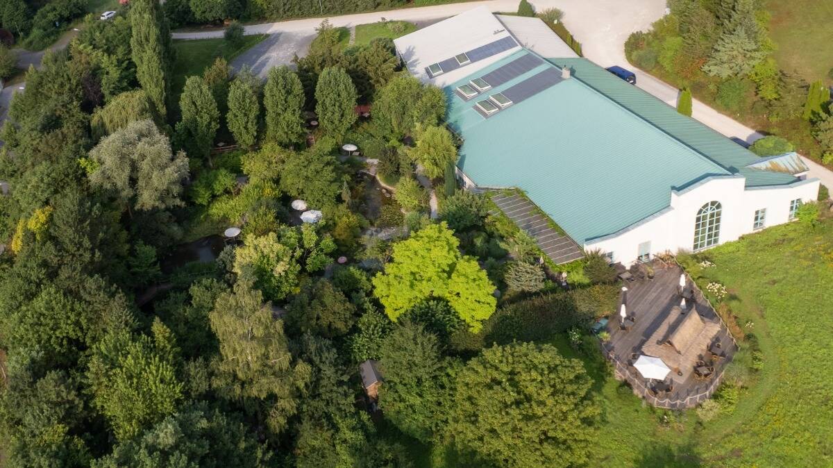  عقار تجاري في Ansbach, Germany 15897متر مربع رقم 164411