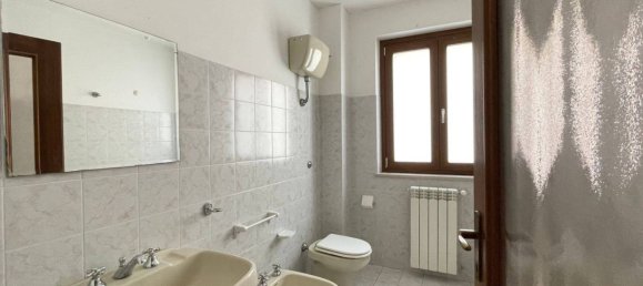 3 Schlafzimmer Haus in Isola del Liri, Italy, Nr. 52762 27