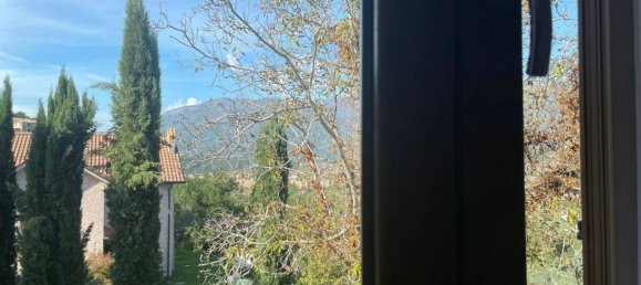 3 Schlafzimmer Haus in Isola del Liri, Italy, Nr. 52762 8