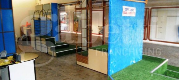 45m² Commercial property in Sessa Aurunca, Italy No. 301691 3