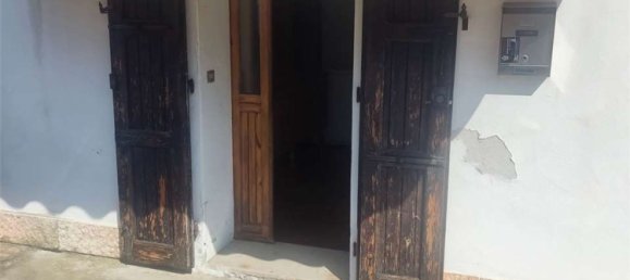 5 rooms Apartment in Ferrara, Italy No. 88392 7