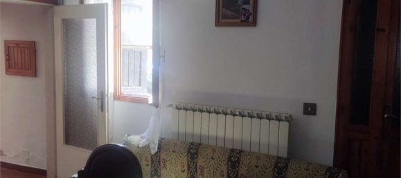5 rooms Apartment in Ferrara, Italy No. 88392 13