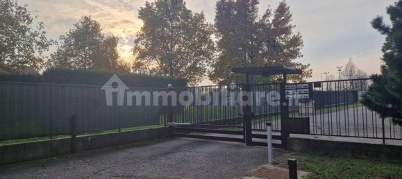 Garage in Lonate Pozzolo, Italy 15m², Nr. 60813 5