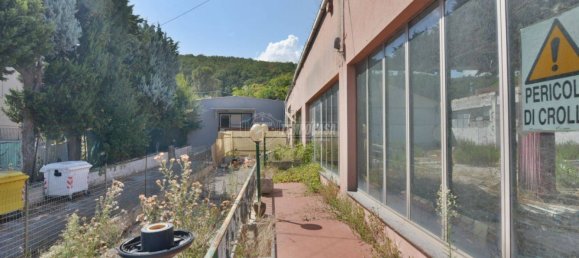 3-Zimmer Gewerbliche Immobilie in Castelfidardo, Italy, Nr. 134907 10