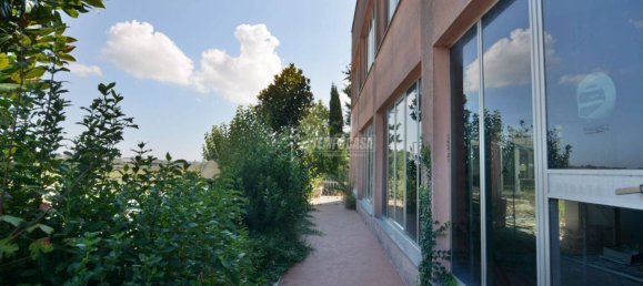 3-Zimmer Gewerbliche Immobilie in Castelfidardo, Italy, Nr. 134907 6