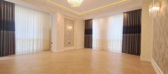 3 Schlafzimmer Wohnung in Baku, Azerbaijan, Nr. 1695 4