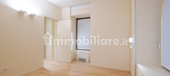 1 bedroom Apartment in Milan, Italy No. 374065 22