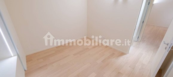 1 bedroom Apartment in Milan, Italy No. 374065 24