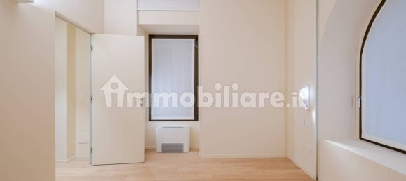 1 bedroom Apartment in Milan, Italy No. 374065 21