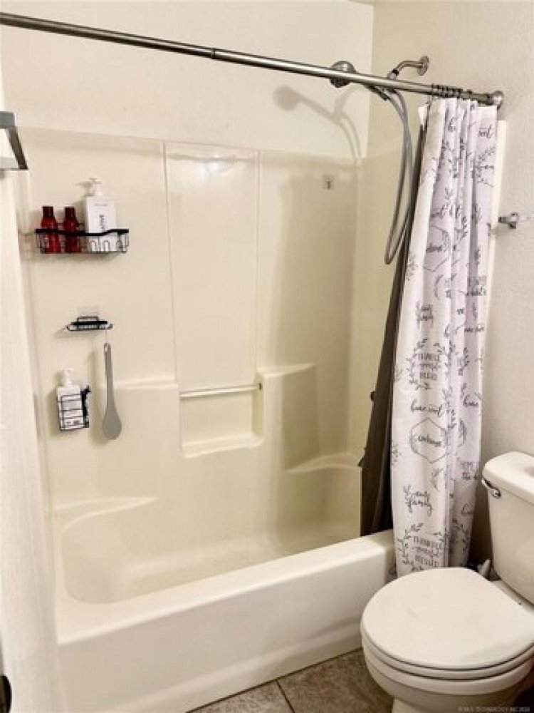  Land in Ada, USA No. 477421