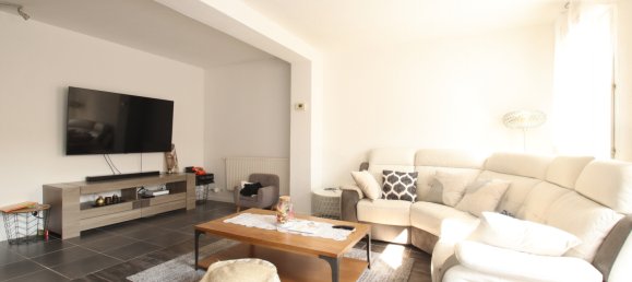 3 bedrooms House in Lormont, France No. 358037 6