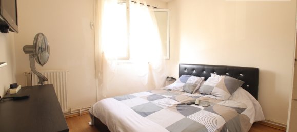 3 bedrooms House in Lormont, France No. 358037 7