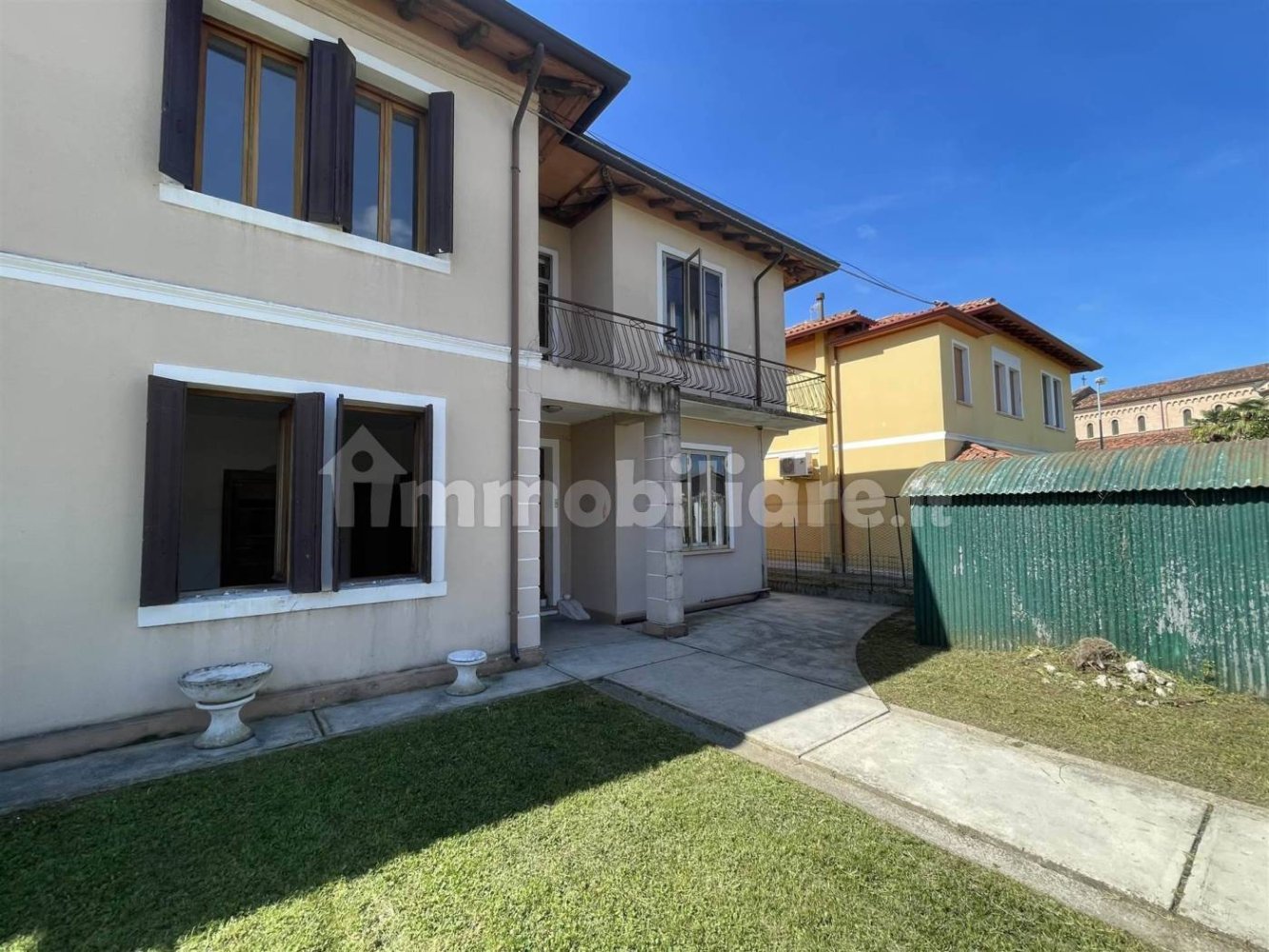 4 bedrooms Villa in Portogruaro, Italy No. 344828