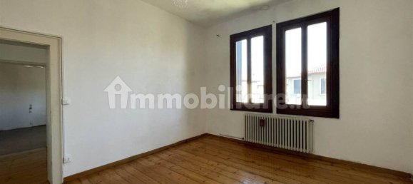 4 bedrooms Villa in Portogruaro, Italy No. 344828 18