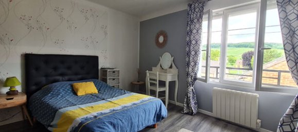 3 bedrooms House in Grauves, France No. 299509 4