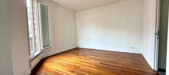 Estudio en Paris, France No. 285114 5