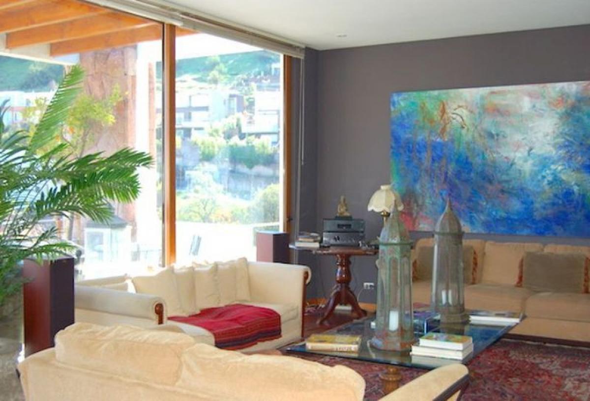 6 bedrooms House in Santiago, Chile No. 2460