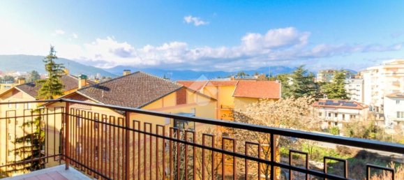 4غرفة شقة في L'Aquila, Italy رقم 30552 8