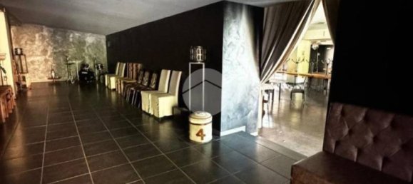  عقار تجاري في Grassobbio, Italy 750متر مربع رقم 273640 23