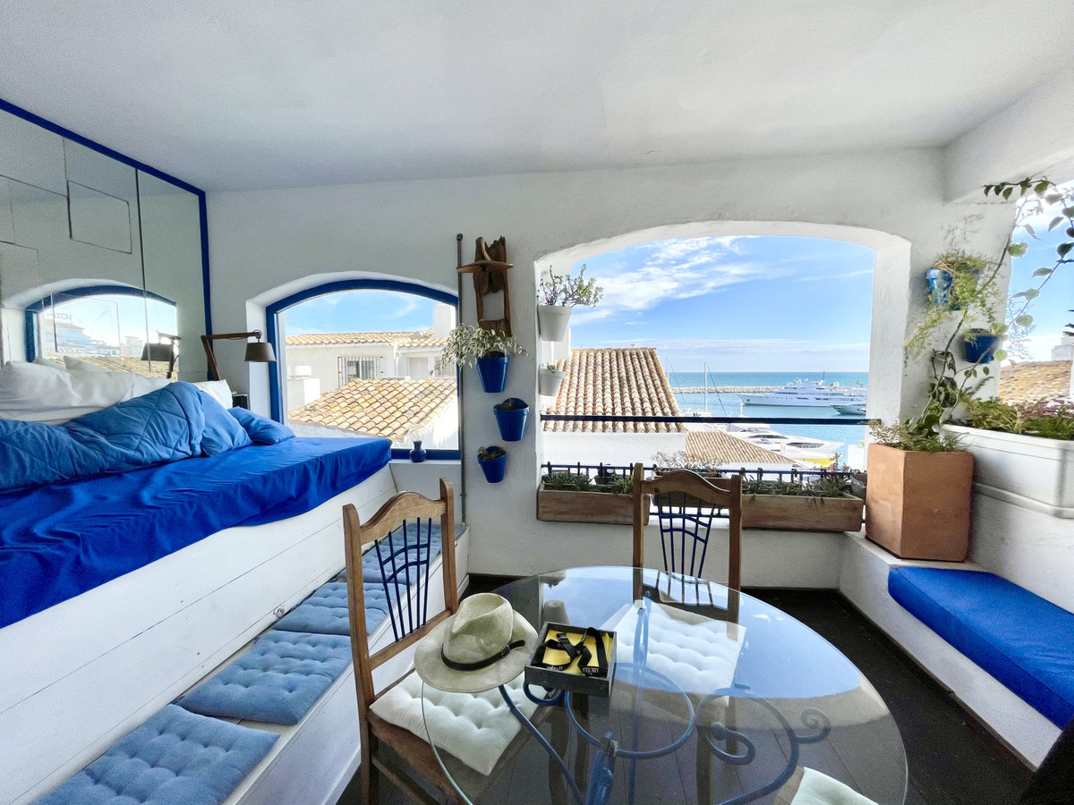 2 chambres Appartement à Marbella, Spain No. 75185