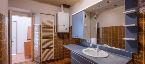 3-salle Penthouse à Favoriten, Austria No. 29932 11