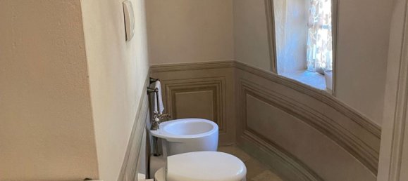 4 rooms Duplex in Parma, Italy No. 268694 9